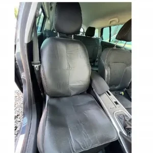 Popularny MATA OCHRONNA POD FOTELIK SAMOCHODOWY NA FOTEL