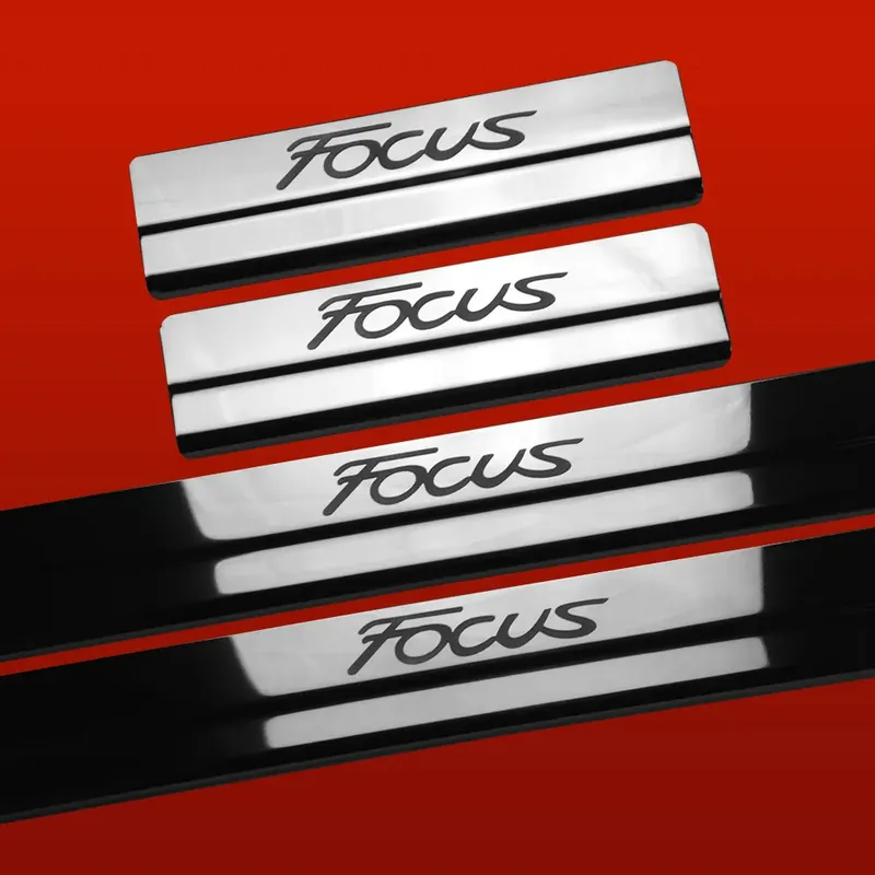 Rabat FORD FOCUS MK3 Listwy progowe Facelift 304 Wykończenie połysk ze stali nier