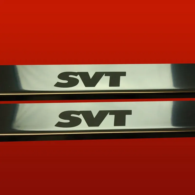 FORD MUSTANG MK4 Listwy progowe SVT 304 Wykończenie połysk ze stali nierdze Ostatnia szansa