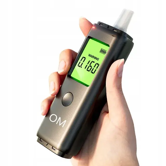 Szybka dostawa Profesjonalny alkomat na USB - Ładowarka - 5 ustników - Duży ekran