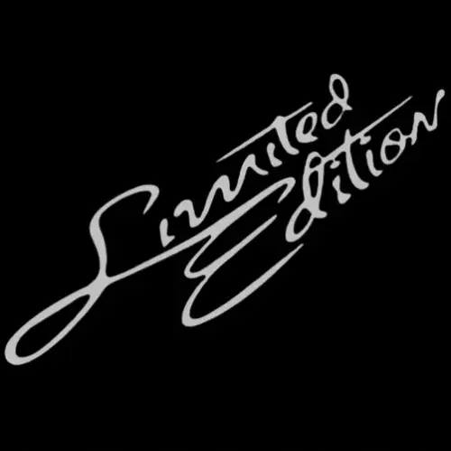 Naklejka Stylowa Sentencja Srebrny Limited Edition na Auto Samochód Kask Bezpieczna płatność