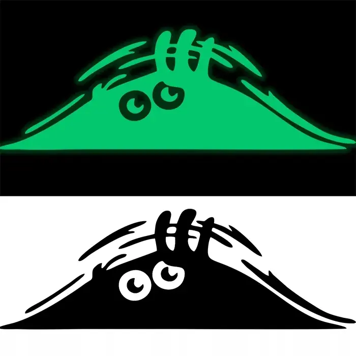 NAKLEJKA Świecąca w nocy na samochód POTWÓR pod bagażnik 15x5cm Ekspresowa dostawa