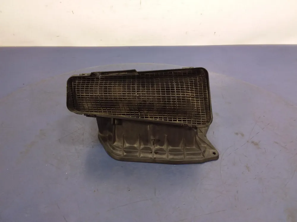 Zwrot pieniędzy A8 D4 3.0 TDI WLOT POWIETRZA KRATKA 4H1819904A