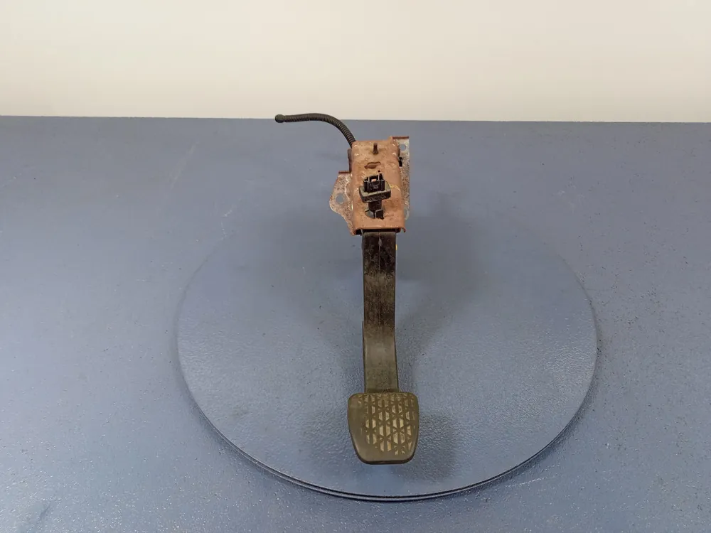 Zwrot pieniędzy SPRINTER W906 PEDAŁ SPRZĘGŁA POMPA A9062900212