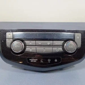 Zwrot pieniędzy QASHQAI II J11 PANEL KLIMATYZACJI 275004EA0A