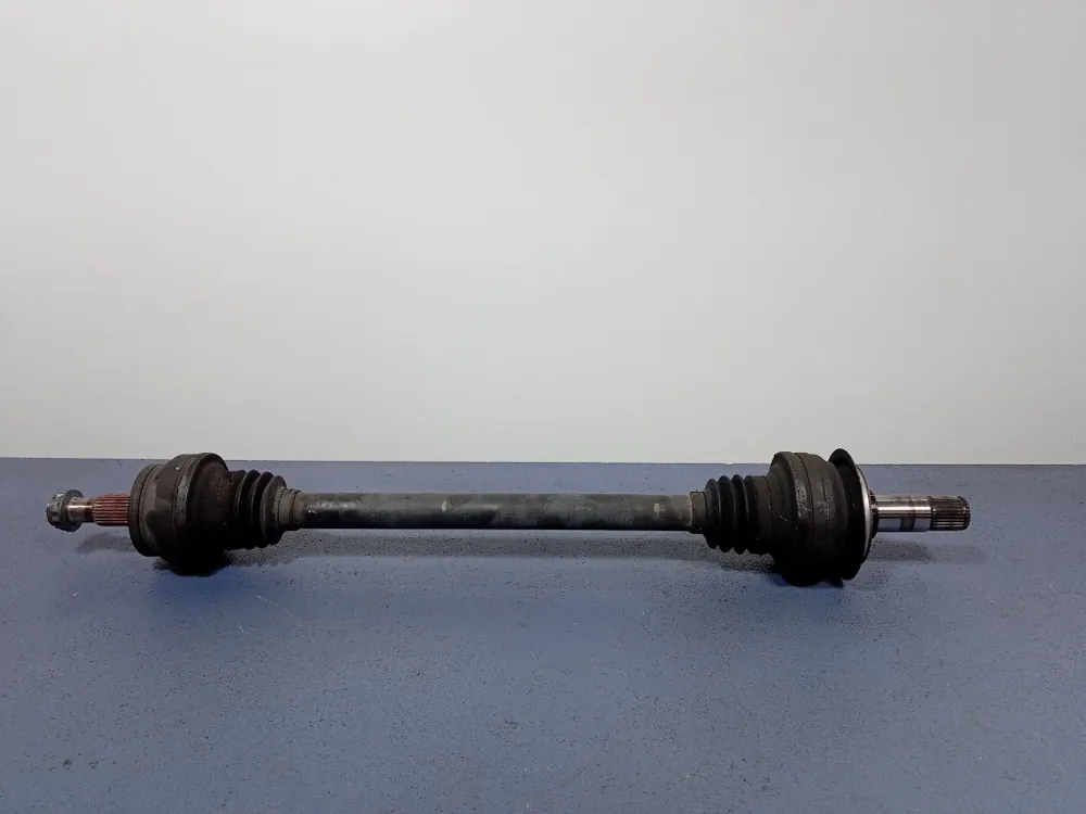 Zwrot pieniędzy MERCEDES CL W216 5.5 V8 PÓŁOŚ TYŁ LEWA TYLNA