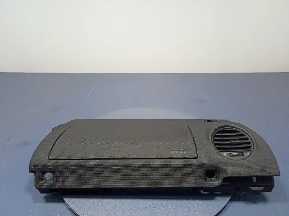 Zwrot pieniędzy VW NEW BEETLE I 97- ZAŚLEPKA PODUSZKI PASAŻERA EU 1C1858452