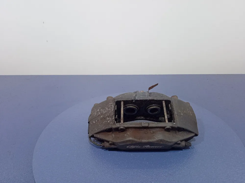 ALFA ROMEO 166 ZACISK PRZÓD LEWY PRZEDNI BREMBO 4 TŁOK Zwrot pieniędzy