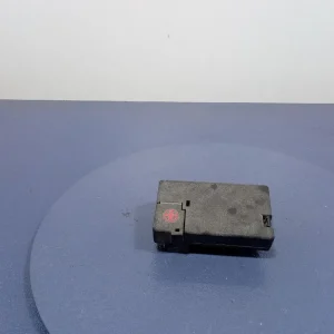 Zwrot pieniędzy TOYOTA C-HR I KLEMA PLUSOWA AKUMULATORA 7173-3232-30