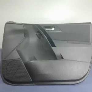Zwrot pieniędzy TOYOTA AURIS II LIFT BOCZEK TAPICERKA DRZWI PRZÓD PRAWA EU 67777-02300